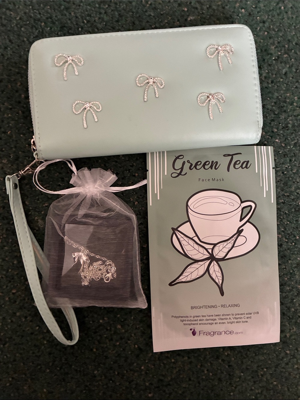 Claire’s Mint Bow Embellished Wristlet Wallet 3 pc Bundle